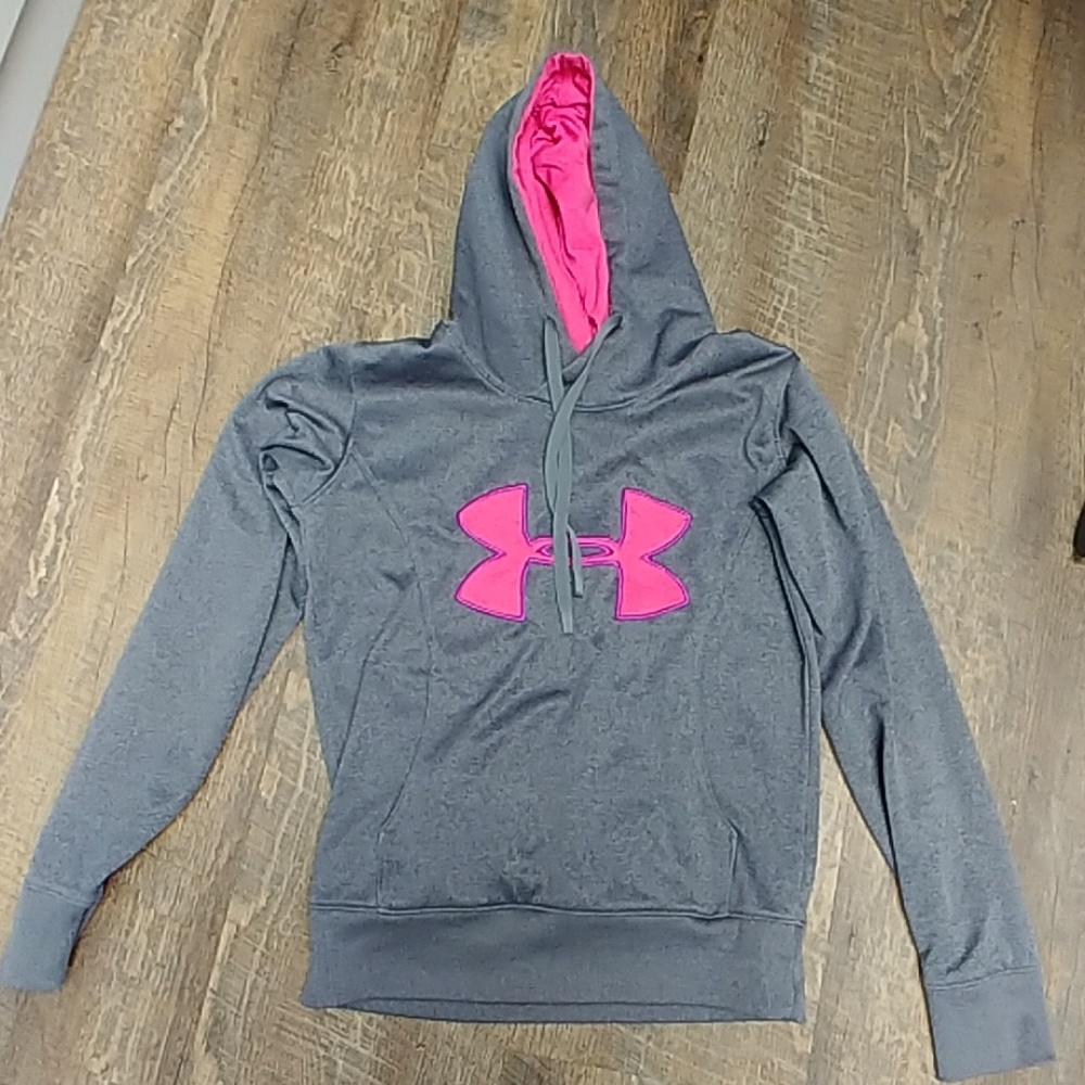 Under armour sweatshirt